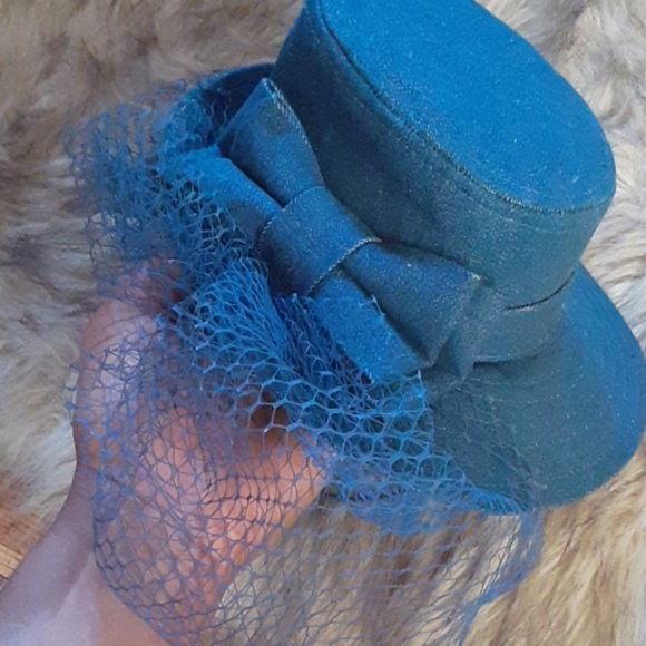 Hat - Picture 4 of 4